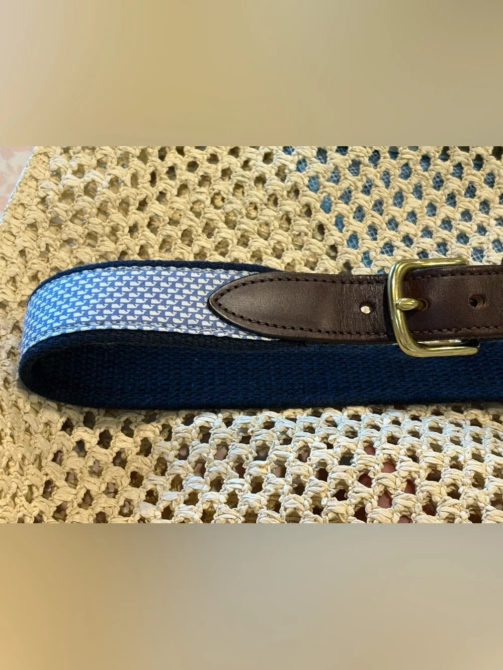 Vineyard Vines Vineyard Whale Canvas Club Belt navy size 28 excellent condition
